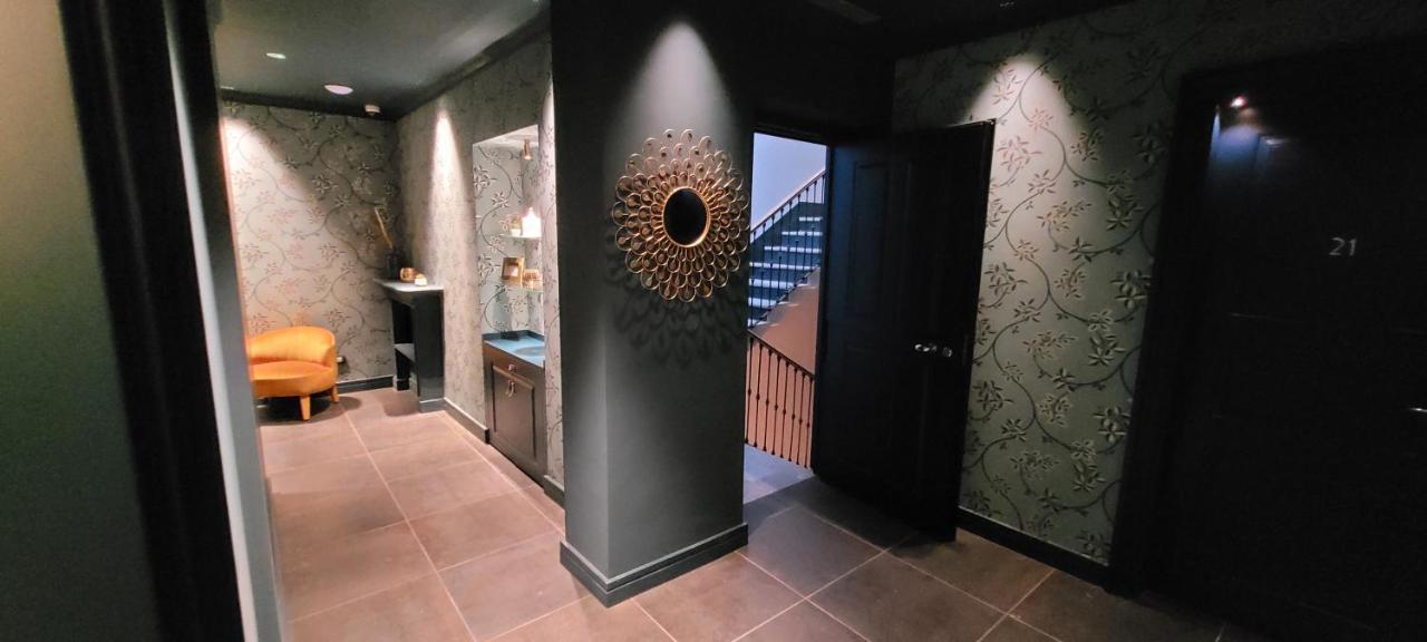 Santarella Guest House Милано Екстериор снимка
