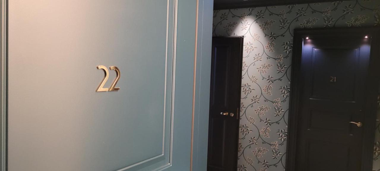 Santarella Guest House Милано Екстериор снимка