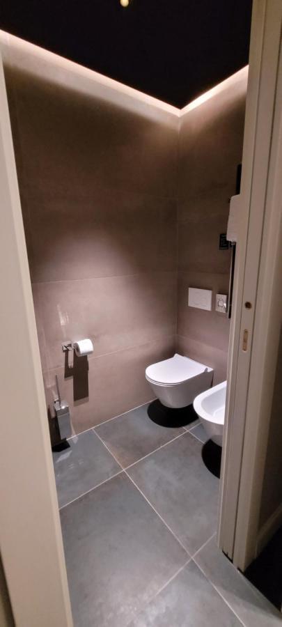 Santarella Guest House Милано Екстериор снимка